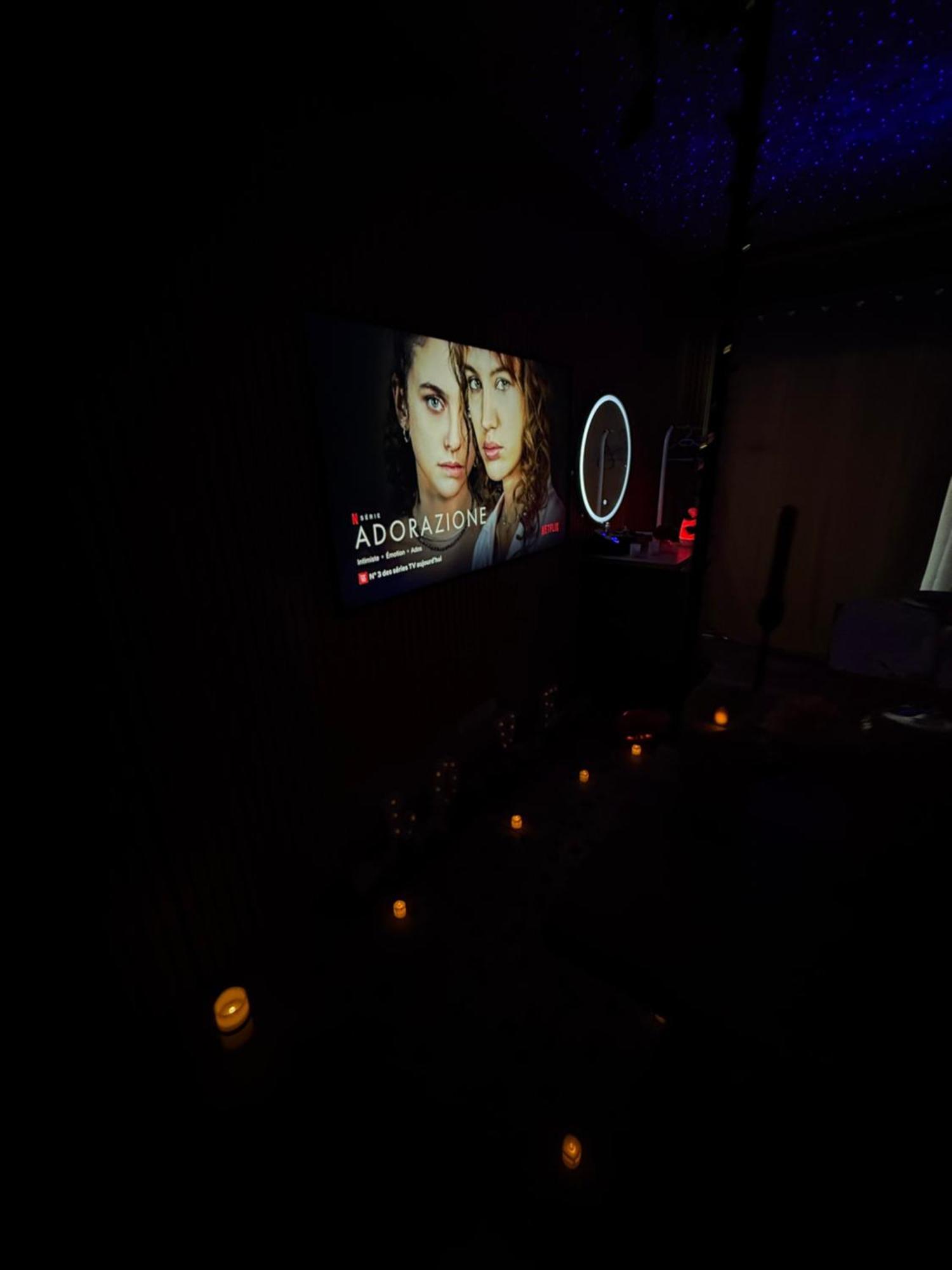 Love Room Nantais Нант Экстерьер фото