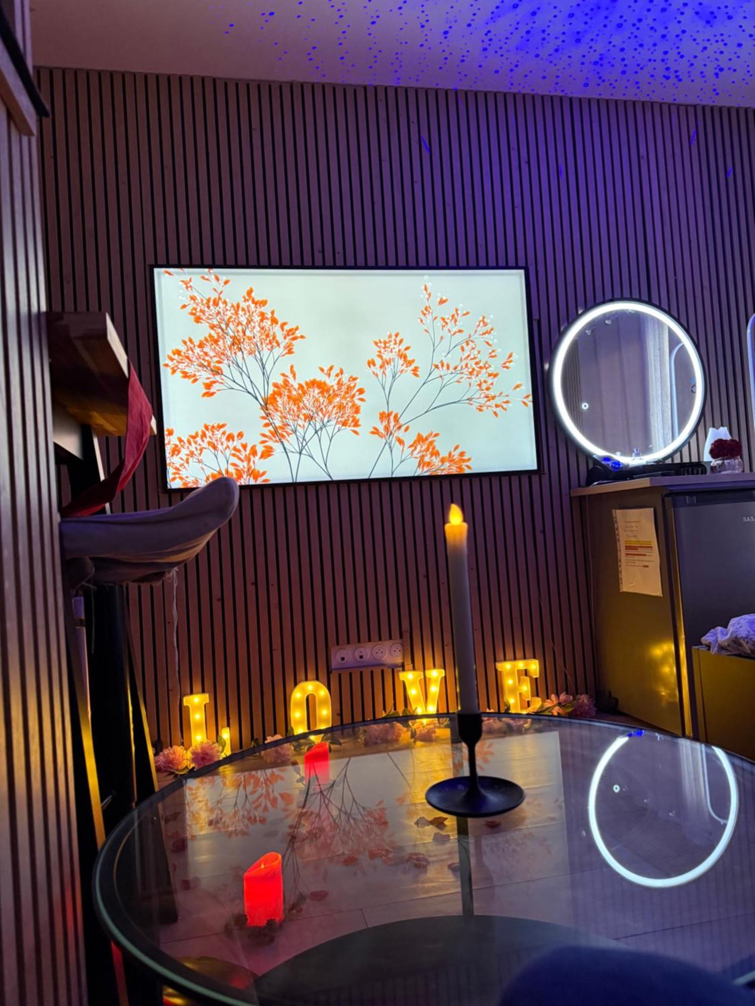 Love Room Nantais Нант Экстерьер фото